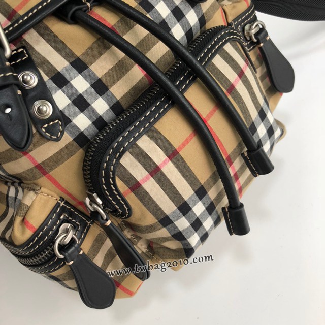 Burberry專門店新款迷你小號Vintage格紋斜背式軍旅背包 巴寶莉女士後背包 yxb1388